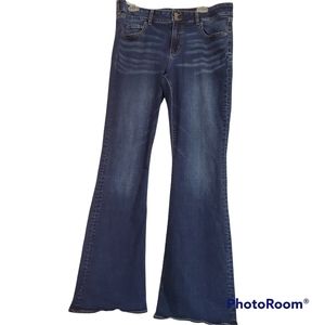 American Eagle Artist Flare Jeans Size 18 Long